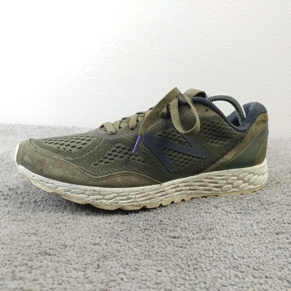 New Balance Fresh Foam Gobi V2 MTGOBIC2 Mens Running 10 Shoes Green Sneakers